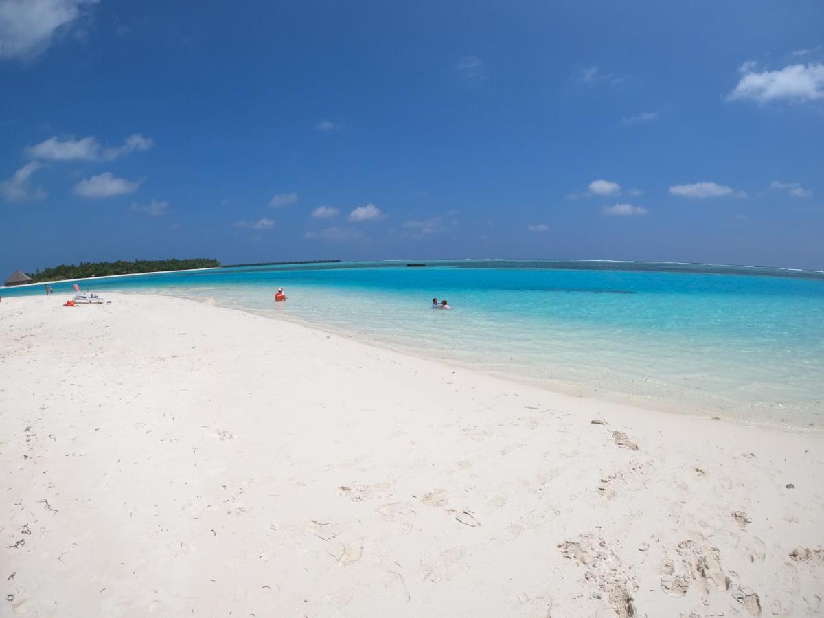 Nirili * Dhiffushi